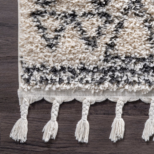 Moroccan Tribal Tassel Area Rug 140cm Off White