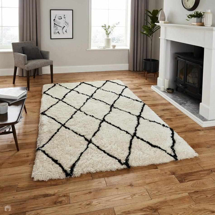 Morocco 2491 Super-Plush Moroccan Berber Diamond Hand-Made Super-Soft Fine Yarn Polyester Boho Shaggy Ivory/Black Rug