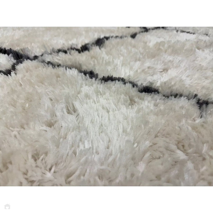 Morocco 2491 Super-Plush Moroccan Berber Diamond Hand-Made Super-Soft Fine Yarn Polyester Boho Shaggy Ivory/Grey Rug