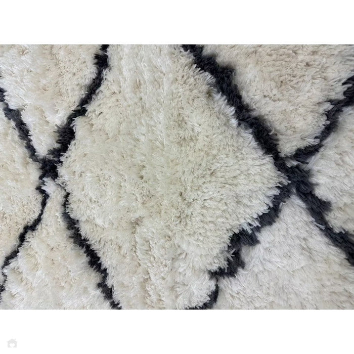 Morocco 2491 Super-Plush Moroccan Berber Diamond Hand-Made Super-Soft Fine Yarn Polyester Boho Shaggy Ivory/Grey Rug