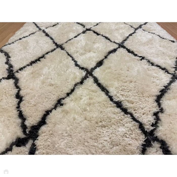 Morocco 2491 Super-Plush Moroccan Berber Diamond Hand-Made Super-Soft Fine Yarn Polyester Boho Shaggy Ivory/Grey Rug