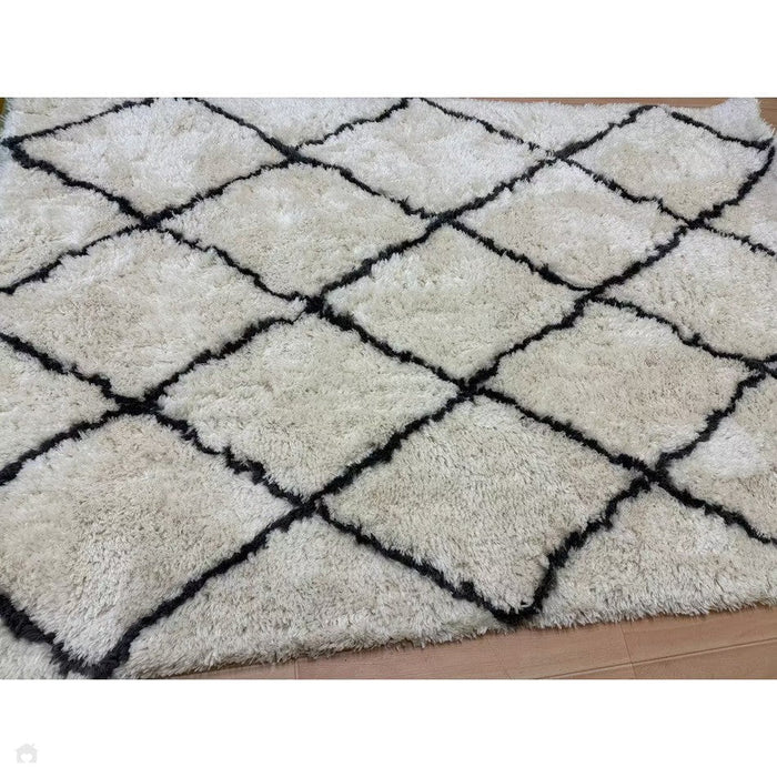 Morocco 2491 Super-Plush Moroccan Berber Diamond Hand-Made Super-Soft Fine Yarn Polyester Boho Shaggy Ivory/Grey Rug