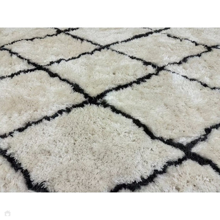 Morocco 2491 Super-Plush Moroccan Berber Diamond Hand-Made Super-Soft Fine Yarn Polyester Boho Shaggy Ivory/Grey Rug