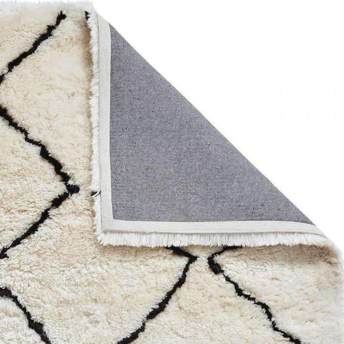 Morocco 3742 Super-Plush Moroccan Berber Zig Zag Hand-Made Super-Soft Fine Yarn Polyester Boho Shaggy Ivory/Black Rug