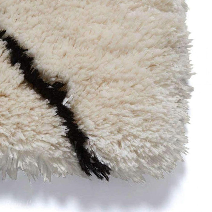 Morocco 3742 Super-Plush Moroccan Berber Zig Zag Hand-Made Super-Soft Fine Yarn Polyester Boho Shaggy Ivory/Black Rug