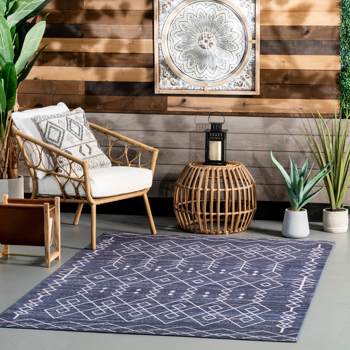 Navy Indoor Outdoor Washable Trellis Rug 152 x 244 cm