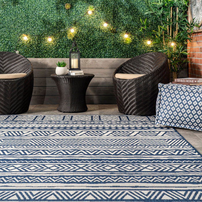 Navy Striped Indoor Outdoor Area Rug 120x180 cm