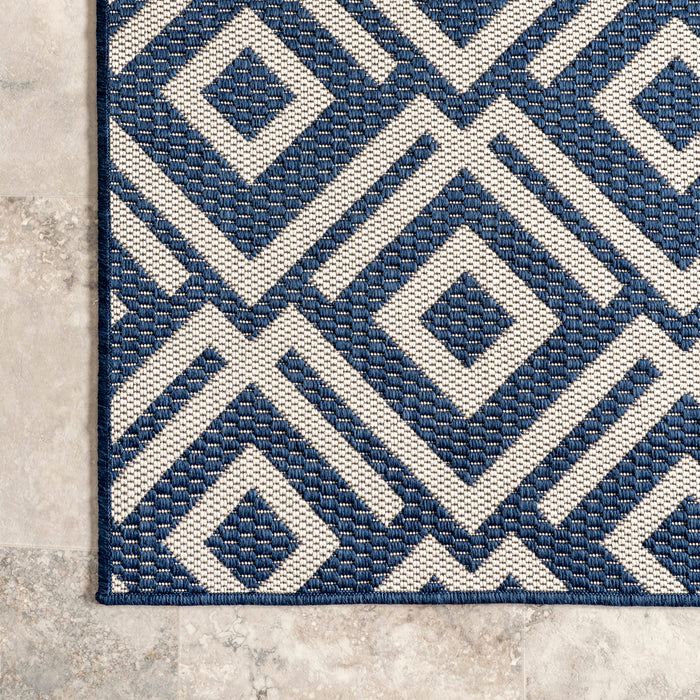 Navy Winged Birdseye Lattice Area Rug for Indoors Outdoors