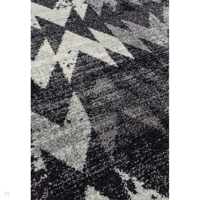 Nova NV28 Chevron Modern Abstract Durable Short Pile Black Rug