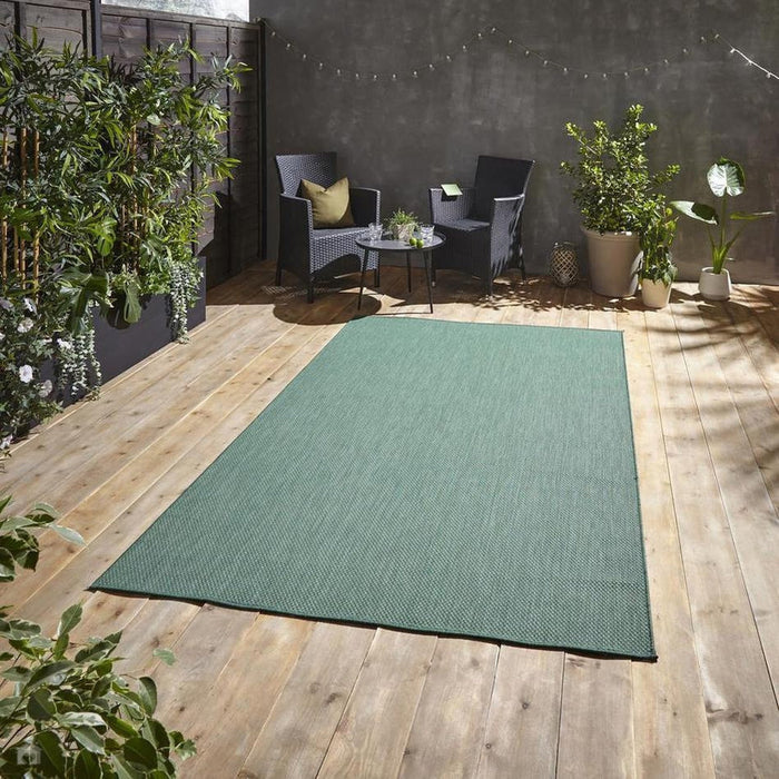 POP! Plain Durable Stain-Resistant Weatherproof Flatweave In-Outdoor Dark Green Rug