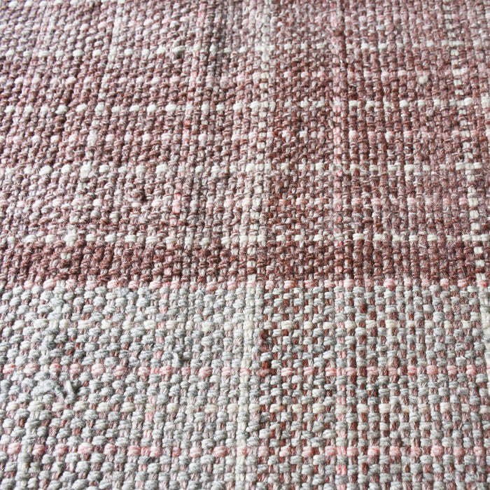 Pet-Friendly Hand Woven Indoor Outdoor Rug in Grey Tones