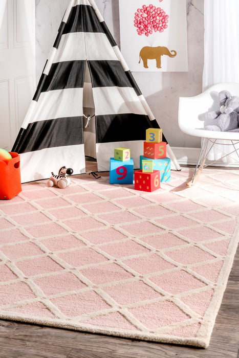 Pink Lattice Trellis Wool Area Rug for Home Spaces