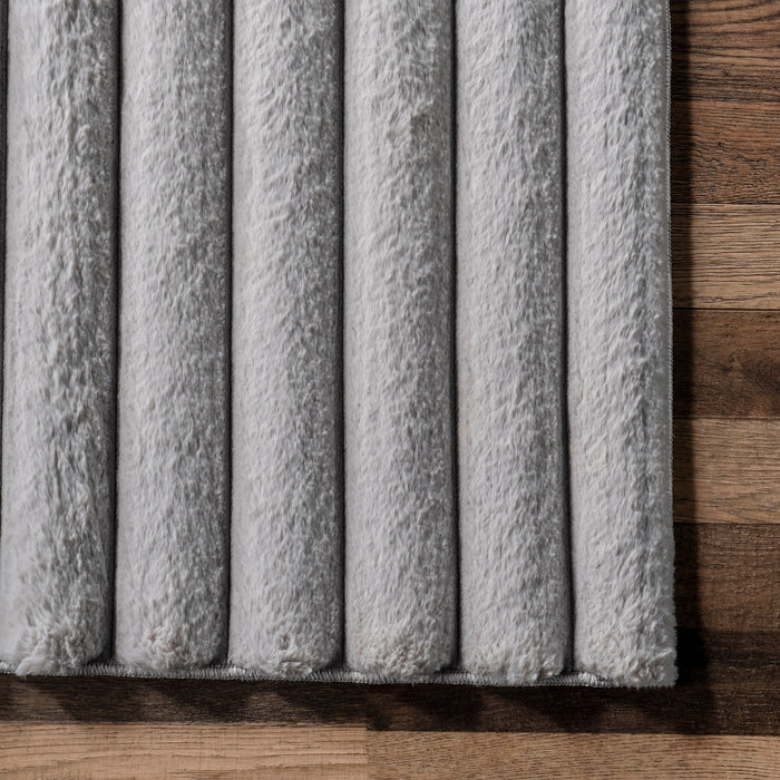 Plush Cloud Washable Area Rug 120x180 cm Silver