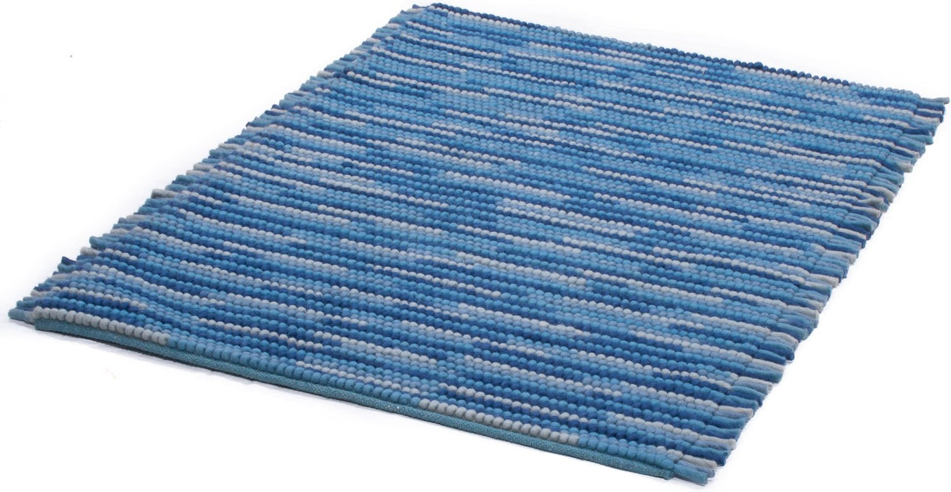 Pom Pom Rug