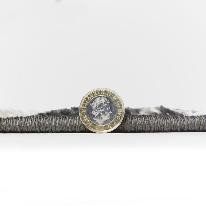 Portland 57 E Modern Geometric Carved Short-Pile Charcoal/Cream Rug