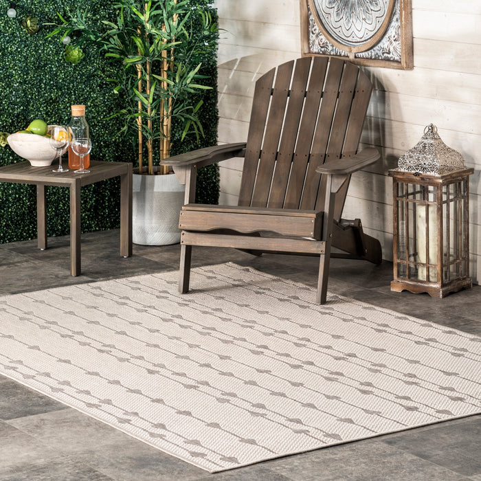 Raindrop Cascade Area Rug for Indoor and Outdoor Use Grey