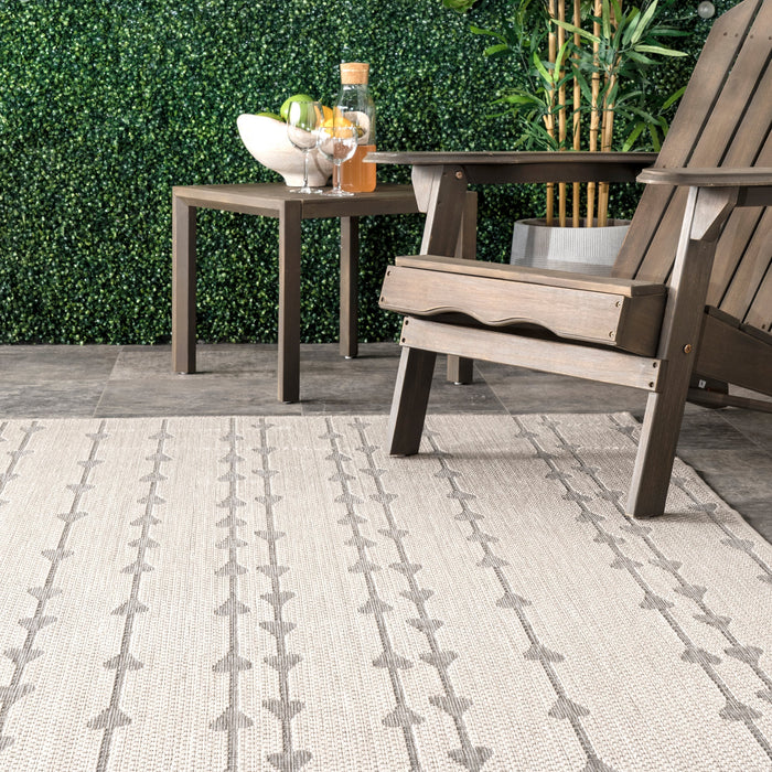 Raindrop Cascade Area Rug for Indoor and Outdoor Use Grey