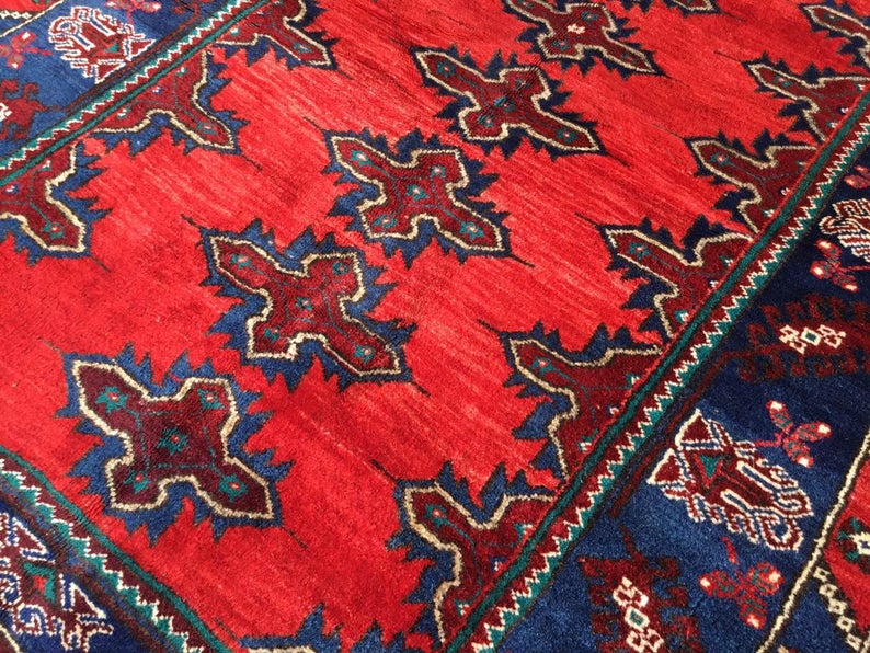 Rood handgeknoopt Anatolisch vloerkleed 223 x 145 cm