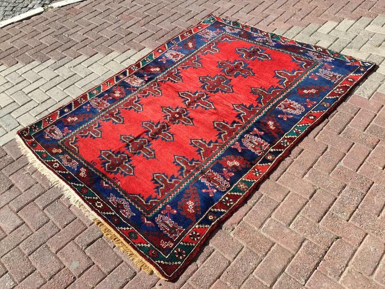 Rood handgeknoopt Anatolisch vloerkleed 223 x 145 cm