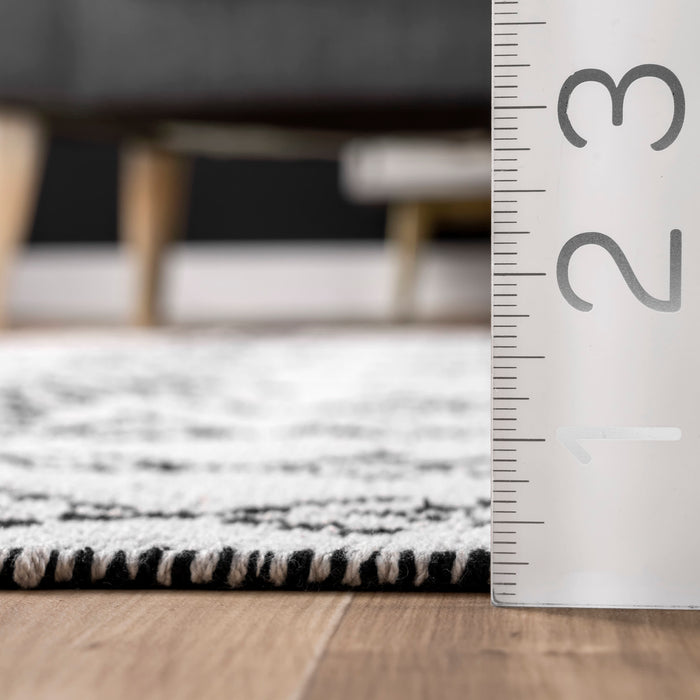 Reversible Cotton Trellis Area Rug 152x213 cm Ivory