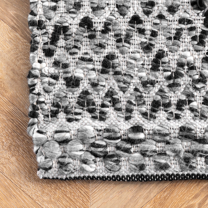 Reversible Striped Indoor Outdoor Rug 120x180 cm Silver