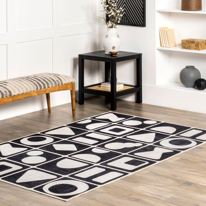 Reversible Washable Rug 152cm x 244cm Beige And Black