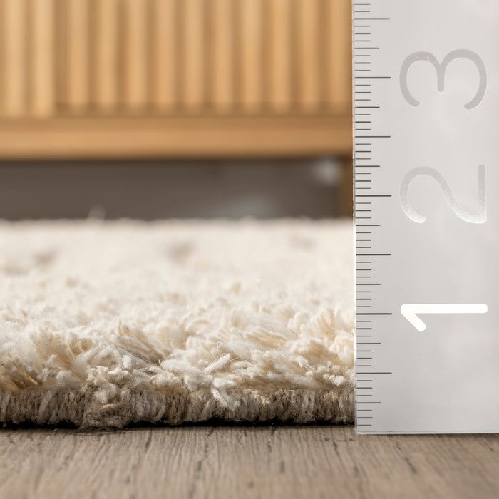 Riley Cream Shag Area Rug For Modern Interiors