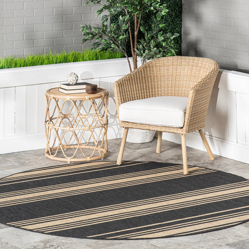 Romy Charcoal Striped Indoor Outdoor Area -matto 152x244 cm