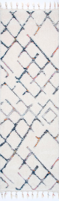 Ruffled Ivory Shag Rug With Tassels And Durable Design