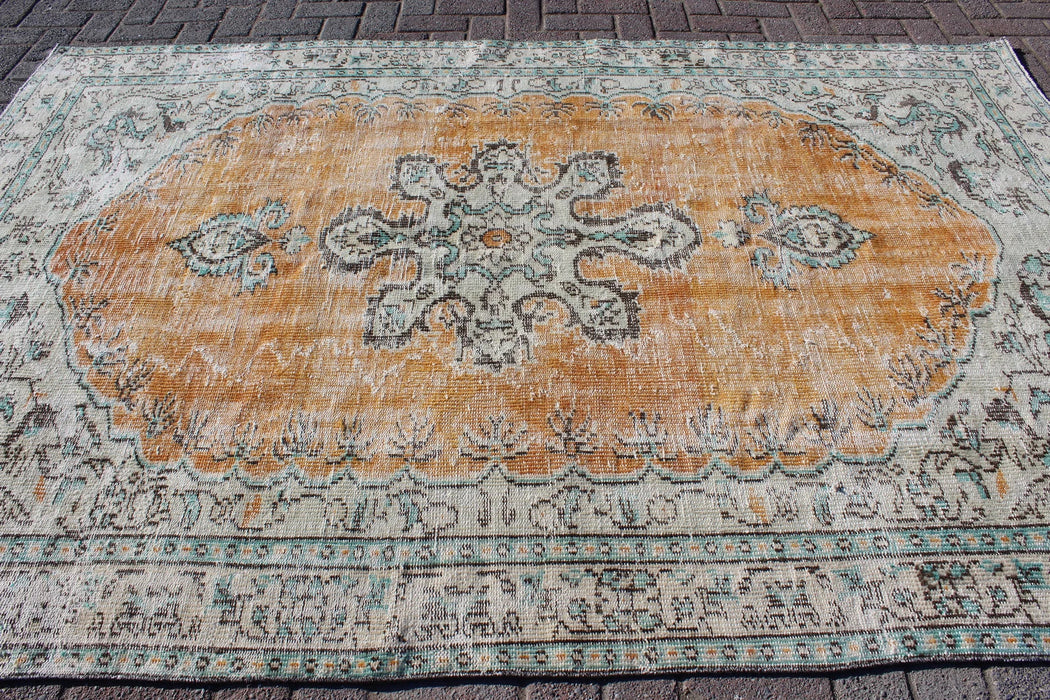 Tappeto anatolico vintage rustico arancione 173x257 cm