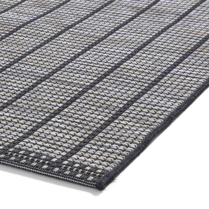 Santa Monica A041 Durable Stain-Resistant Weatherproof Flatweave In-Outdoor Black Rug