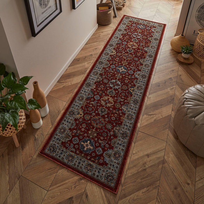 Sarouk 561 C Runner Rug