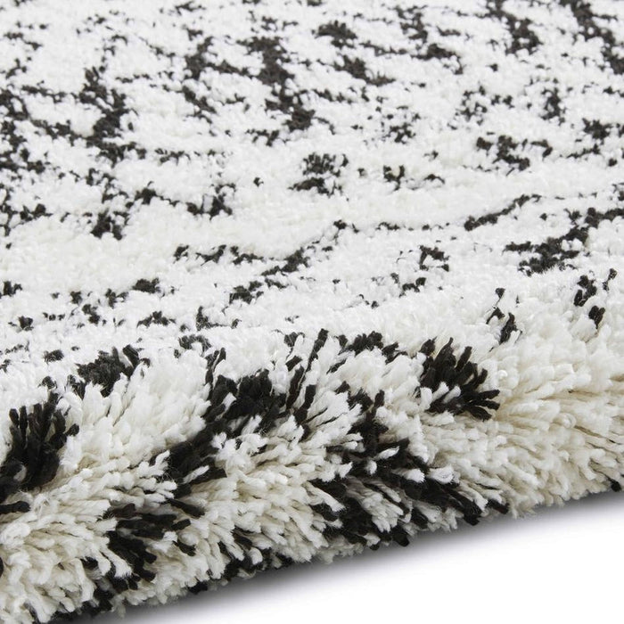 Scandi Berber G271 Modern Moroccan Berber Soft Plush Boho Shaggy White/Black Rug