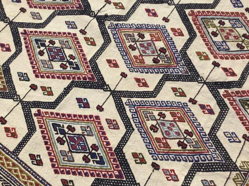 Alfombra de lana de kilim vintage escandinava 175 cm x 145 cm