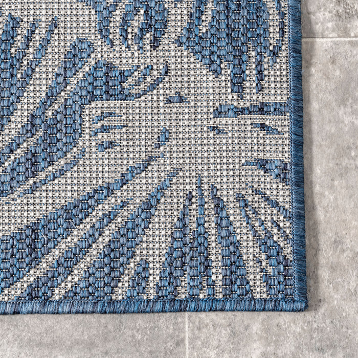 Seashell Trellis Area Rug for Indoor and Outdoor Use