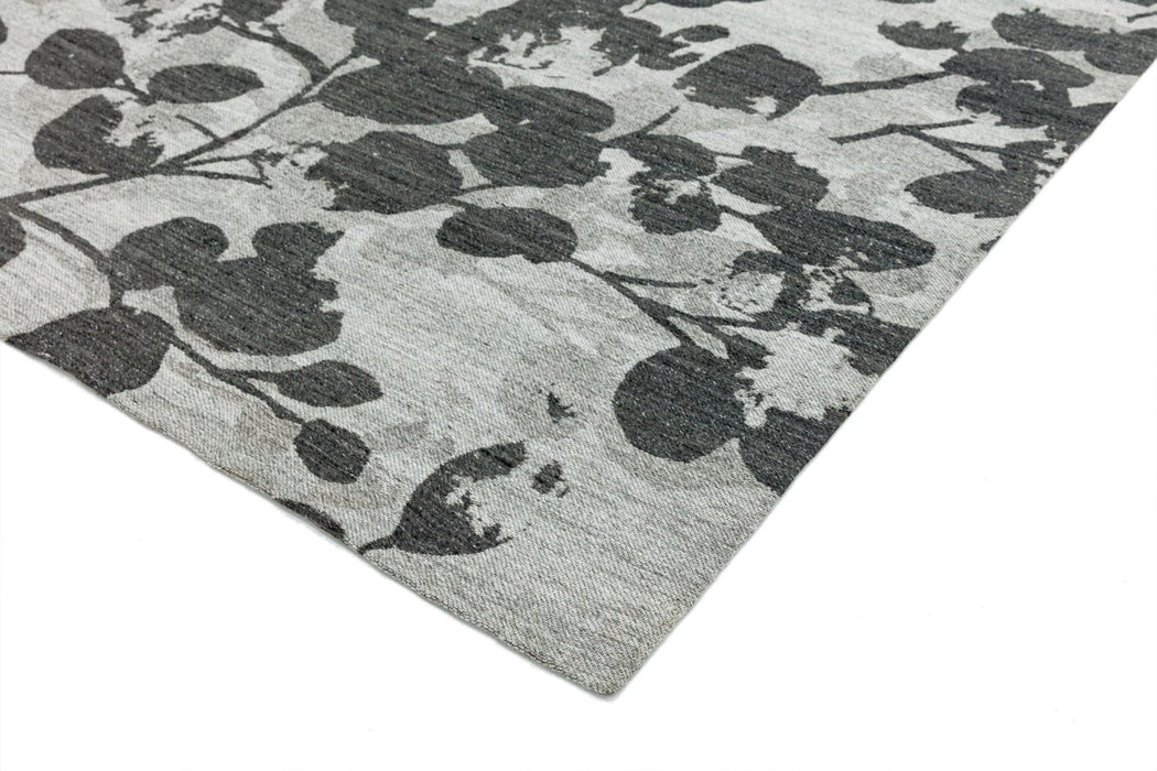 Shade SH05 Leaf Grey Rug