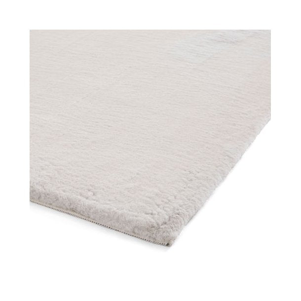 Snug Light Grey Rug