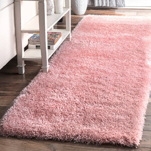 Tappeto a pelo lungo rosa tenue per la cameretta dei bambini 120x160 cm