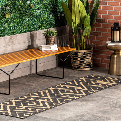 Spearhead Trellis Rug 60x90cm Indoor Outdoor Charcoal