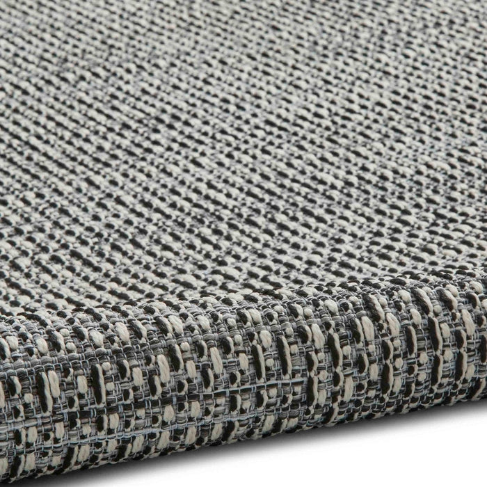 Stitch 9682 Silver Black Rug