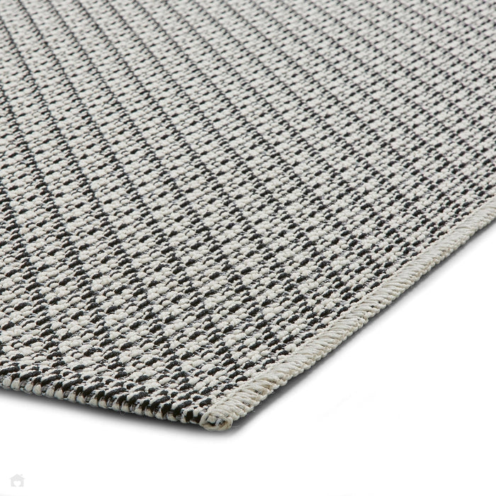 Stitch 9683 Durable Stain-Resistant Weatherproof Flatweave In-Outdoor Ivory/Black Rug