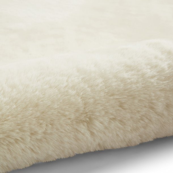 Super Teddy Ivory Rug