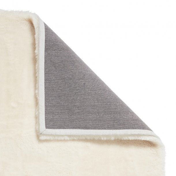 Super Teddy Ivory Rug