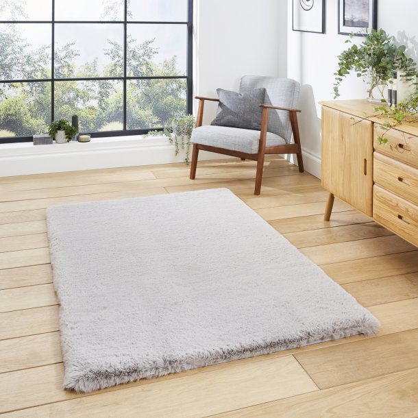 Super Teddy Silver Rug