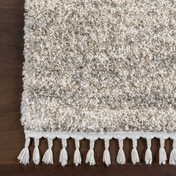 Tassel Rug in Ivory for Home Decor 160 x 230 cm