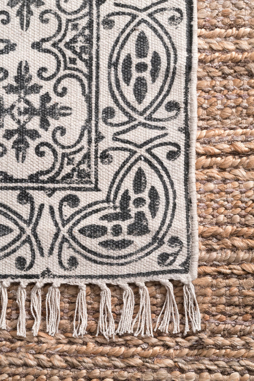 Trellis Area Rug Off White 150 x 240 cm