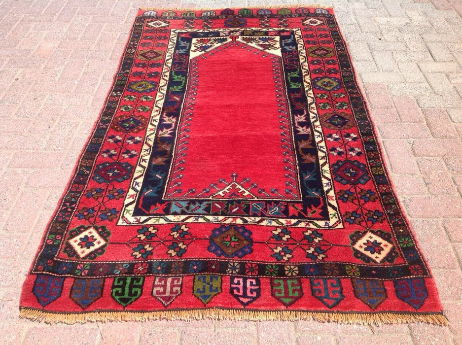 Tappeto tribale in lana rossa intrecciata a mano, 177 cm x 114 cm, vintage