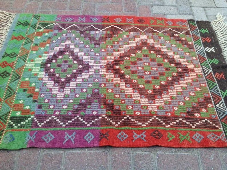 Tribal Handwoven Vintage Kilim Rug 135cm x 94cm