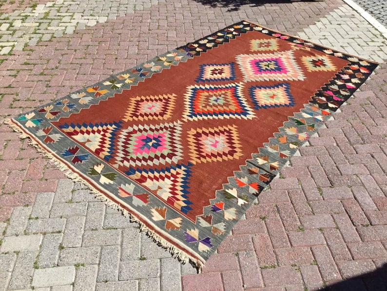 Tribal Handwoven Vintage -matto 291cm x 165cm Ainutlaatuinen muotoilu