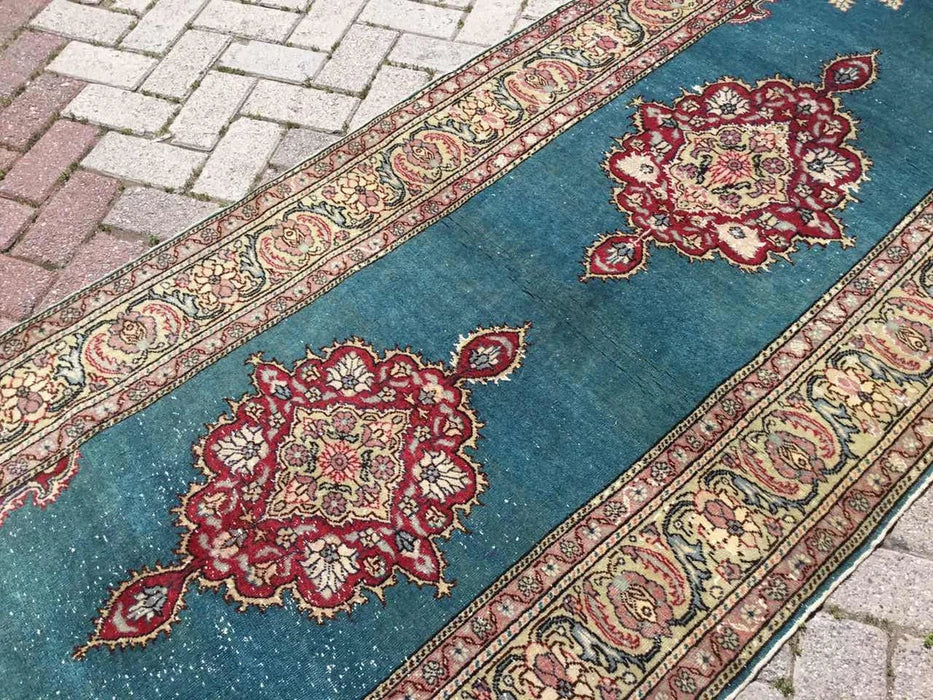 Turkish Hand Knotted Area Rug 265cm x 102cm 1930s